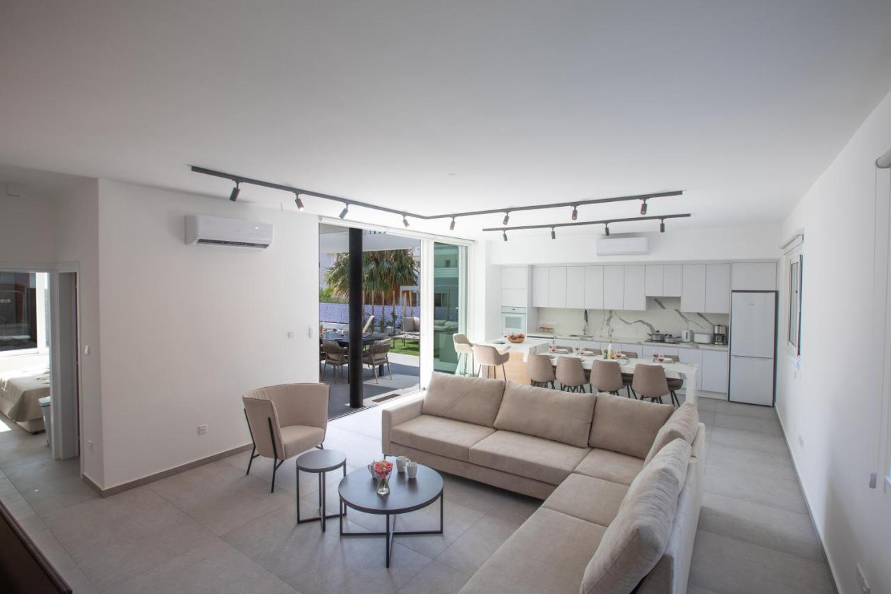 Kube Luxury Villas Айя Напа Екстериор снимка